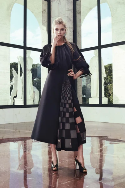 Look 9
